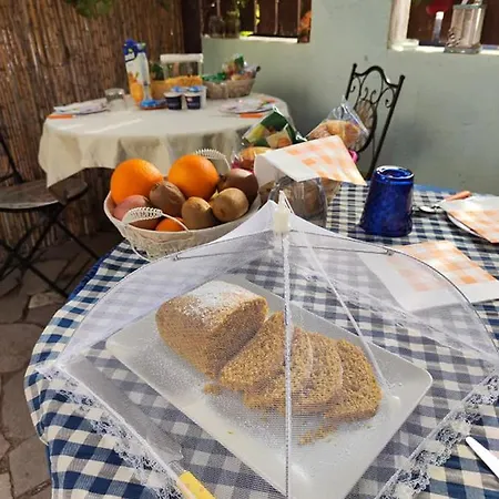 La Pirata Capitana Bed & Breakfast