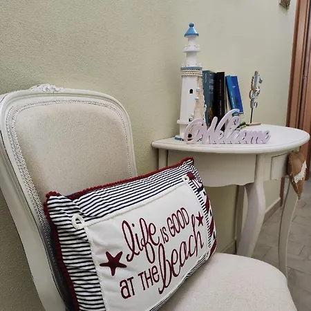 La Pirata Capitana Bed & Breakfast *