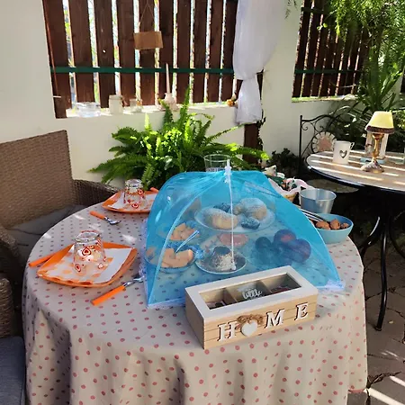 La Pirata Capitana Bed & Breakfast 3*